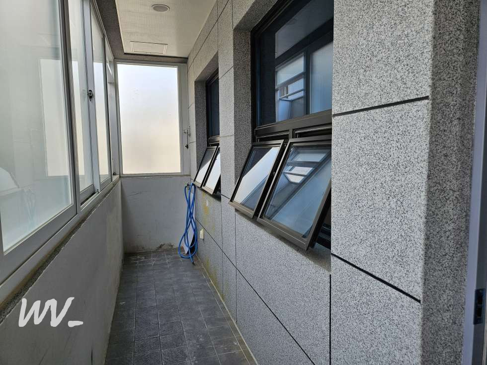 부산 부산진구 초읍동 깔끔한 준신축급 건물 31평 엘베보유 월세 매물번호 12170 사진 3