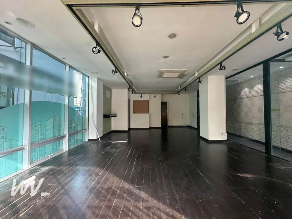 부산 해운대구 우동 박대봉식근생동 해운대역 대로변 무권리 공실 월세 매물번호 12862 사진 1
