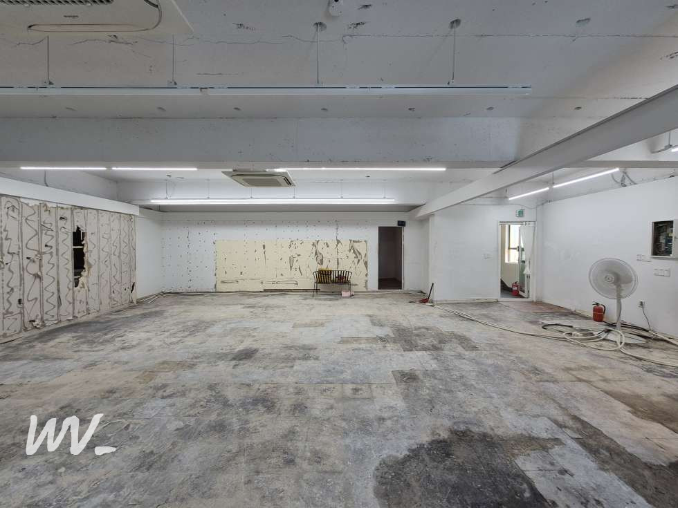 부산 부산진구 전포동 바닥과 벽 인테리어 하면 되는 전포동 상가 임대 4층 월세 매물번호 12943 사진 4