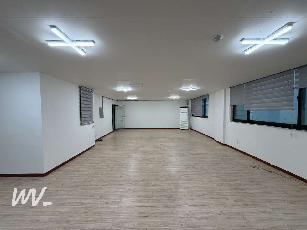 부산 동래구 온천동 동래역 대로 사무용 공간 월세 매물번호 15307 사진 2