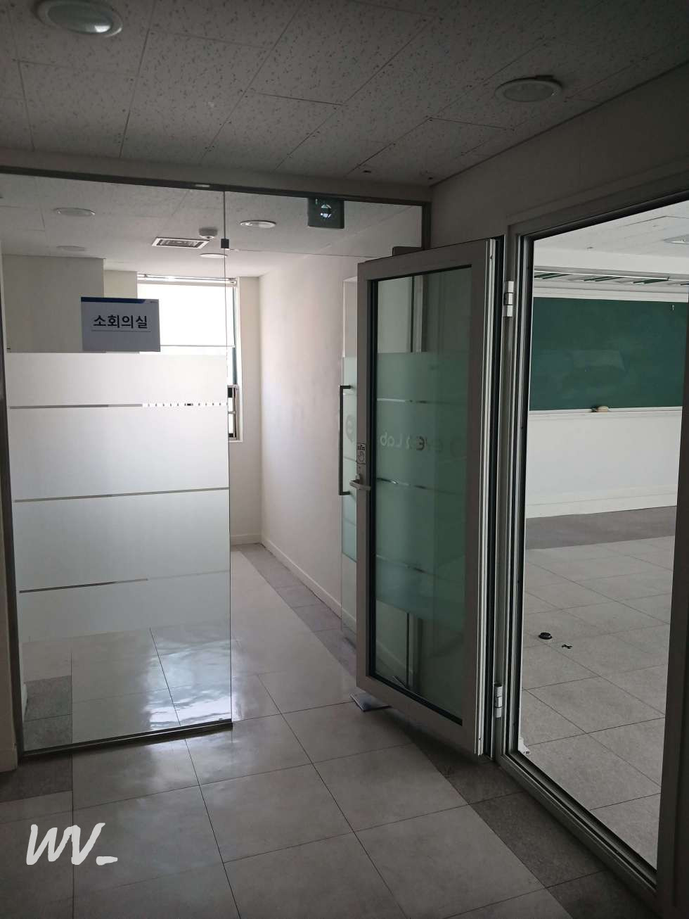 부산 금정구 장전동 부산대 대로 코너자리 시설완벽 무권리 월세 매물번호 15342 사진 4